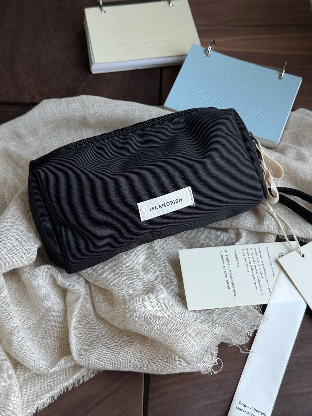 ISLANDFISH Flawless Style Minimalist Korean Aesthetic Waterproof Nylon Large-Capacity Pen Pouch, Stationery & Makeup Bag